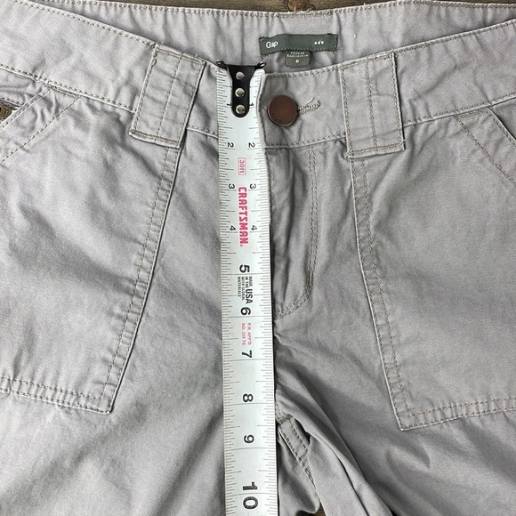 Gap Factory Women’s Mid Rise Grey Crop Capri, size 8 - Picture 5 of 12